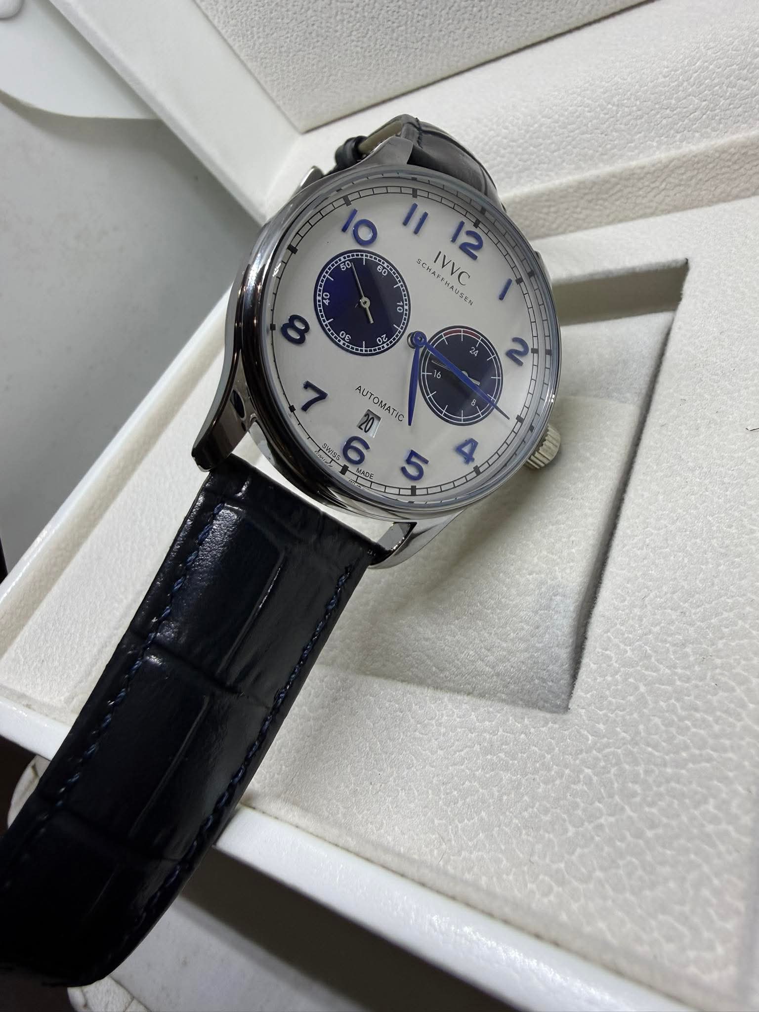 Montre IVC Automatic